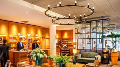 Novotel London City South