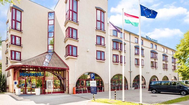 <b>Novotel Szekesfehervar Exterior</b>. Images powered by <a href="https://www.leonardoworldwide.com/" title="Leonardo Worldwide" target="_blank">Leonardo</a>.