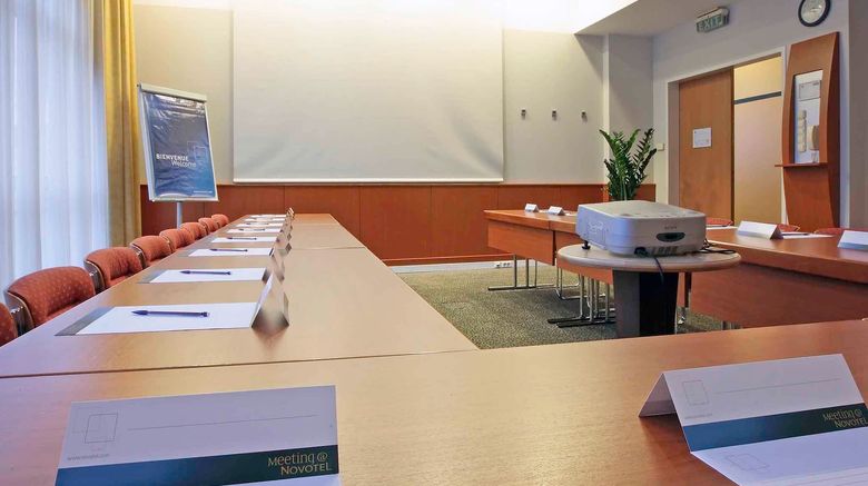 <b>Novotel Szekesfehervar Meeting</b>. Images powered by <a href="https://www.leonardoworldwide.com/" title="Leonardo Worldwide" target="_blank">Leonardo</a>.