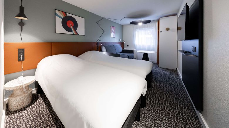 <b>Ibis Hotel Bordeaux Meriadeck Room</b>. Images powered by <a href="https://www.leonardoworldwide.com/" title="Leonardo Worldwide" target="_blank">Leonardo</a>.