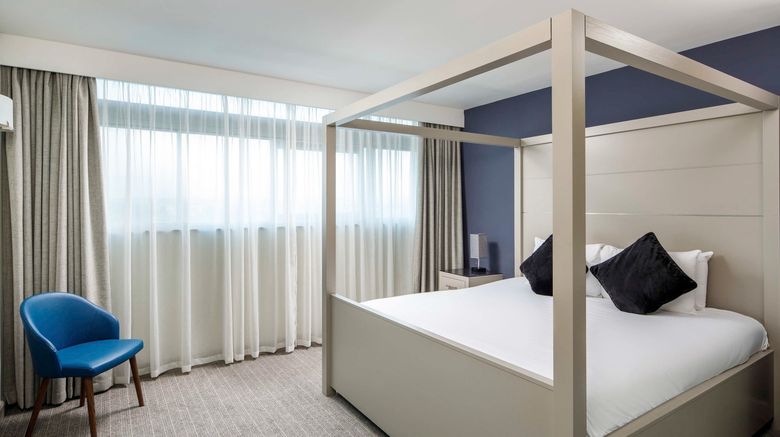 <b>Mercure Manchester Piccadilly Hotel Room</b>. Images powered by <a href="https://leonardo.com/" title="Leonardo Worldwide" target="_blank">Leonardo</a>.