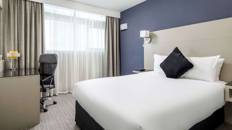 <b>Mercure Manchester Piccadilly Hotel Room</b>. Images powered by <a href="https://leonardo.com/" title="Leonardo Worldwide" target="_blank">Leonardo</a>.