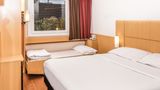 Ibis Asuncion Room