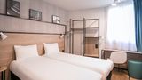 Hotel Ibis Avignon Sud Room
