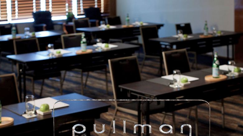 <b>Pullman Reef Hotel Casino Meeting</b>. Images powered by <a href="https://www.leonardoworldwide.com/" title="Leonardo Worldwide" target="_blank">Leonardo</a>.