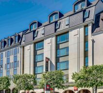 Anal Girl in Rueil-Malmaison