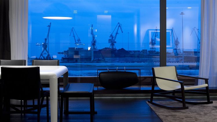 The Met Hotel, a Design Hotel Suite