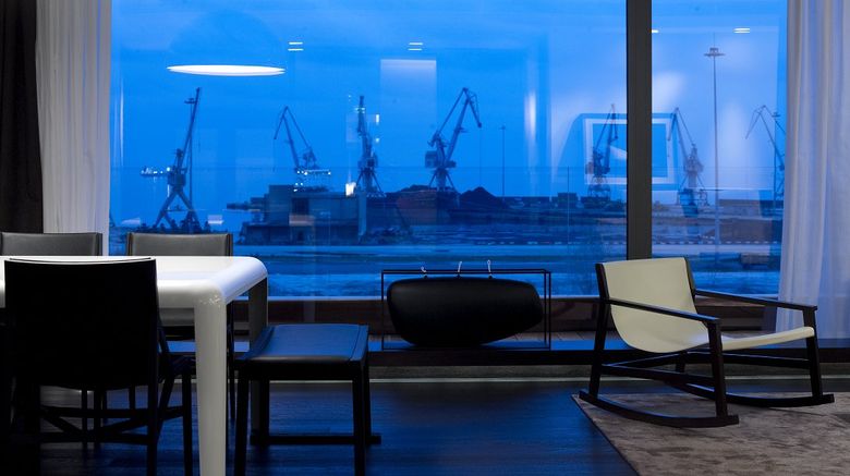 <b>The Met Hotel, a Design Hotel Suite</b>. Images powered by <a href="https://www.leonardoworldwide.com/" title="Leonardo Worldwide" target="_blank">Leonardo</a>.