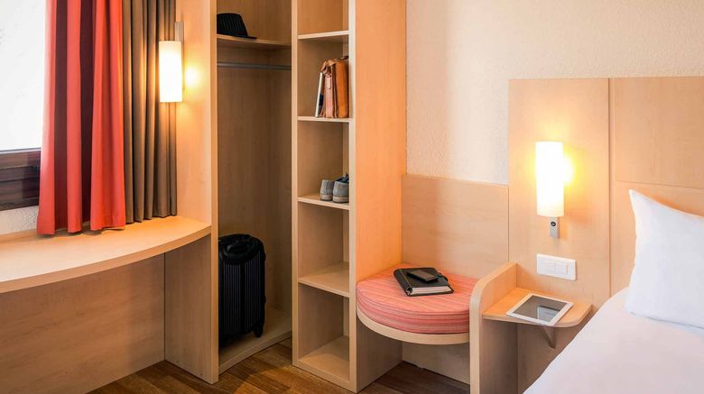 <b>Ibis Grenoble Gare Room</b>. Images powered by <a href="https://www.leonardoworldwide.com/" title="Leonardo Worldwide" target="_blank">Leonardo</a>.