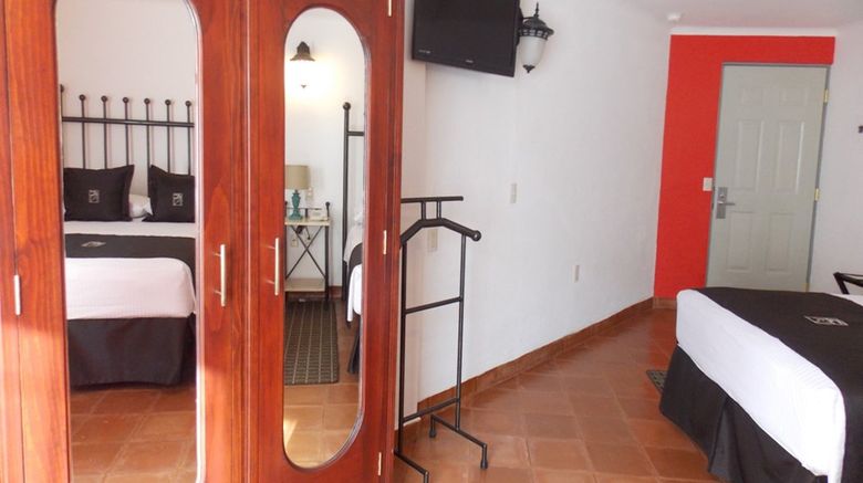 <b>Hotel Real de Leyendas Room</b>. Images powered by <a href="https://www.leonardoworldwide.com/" title="Leonardo Worldwide" target="_blank">Leonardo</a>.