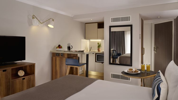 Citadines Barbican London Room