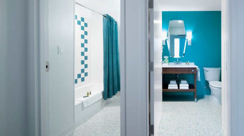 <b>Universal's Cabana Bay Beach Resort Room</b>. Images powered by <a href="https://www.leonardoworldwide.com/" title="Leonardo Worldwide" target="_blank">Leonardo</a>.
