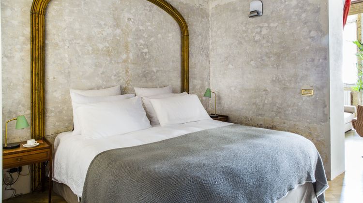 G-Rough Luxury Suites Suite