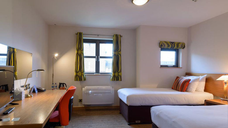 <b>Cranfield Conference Centre Room</b>. Images powered by <a href="https://www.leonardoworldwide.com/" title="Leonardo Worldwide" target="_blank">Leonardo</a>.