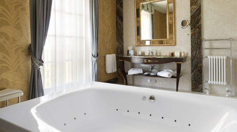 <b>Villa Cordevigo Wine Relais Room</b>. Images powered by <a href="https://www.leonardoworldwide.com/" title="Leonardo Worldwide" target="_blank">Leonardo</a>.