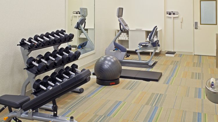 Holiday Inn Express Phoenix North Health Club