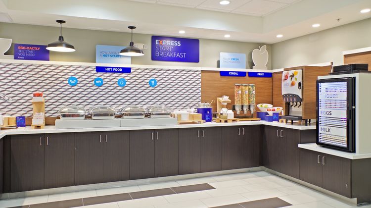 Holiday Inn Express Phoenix North Restaurant