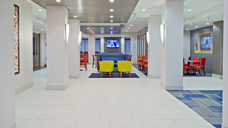 <b>Holiday Inn Express Phoenix North Exterior</b>. Images powered by <a href="https://www.leonardoworldwide.com/" title="Leonardo Worldwide" target="_blank">Leonardo</a>.
