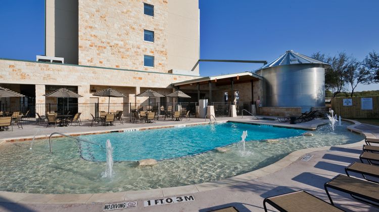Holiday Inn Northwest/SeaWorld Area Pool