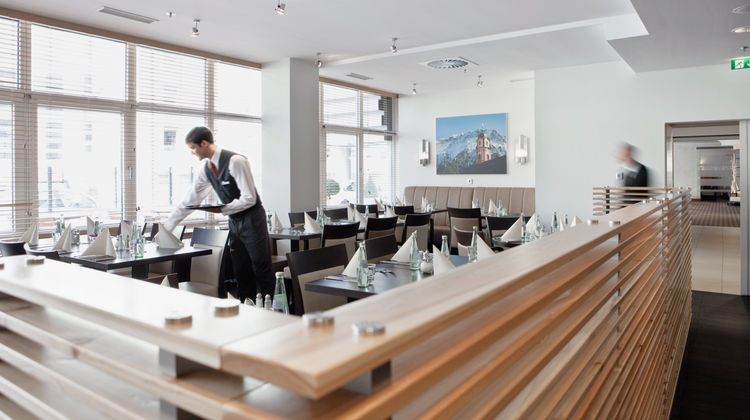Holiday Inn Munich-City Centre Restaurant