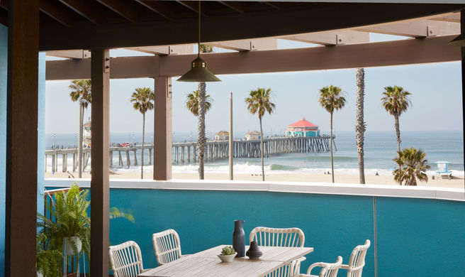 Kimpton Shorebreak Hotel Exterior