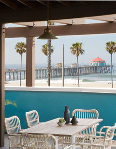 Kimpton Shorebreak Hotel