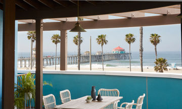 Kimpton Shorebreak Hotel