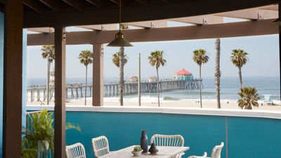 Kimpton Shorebreak Hotel