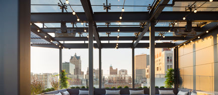 Kimpton Journeyman Hotel Exterior
