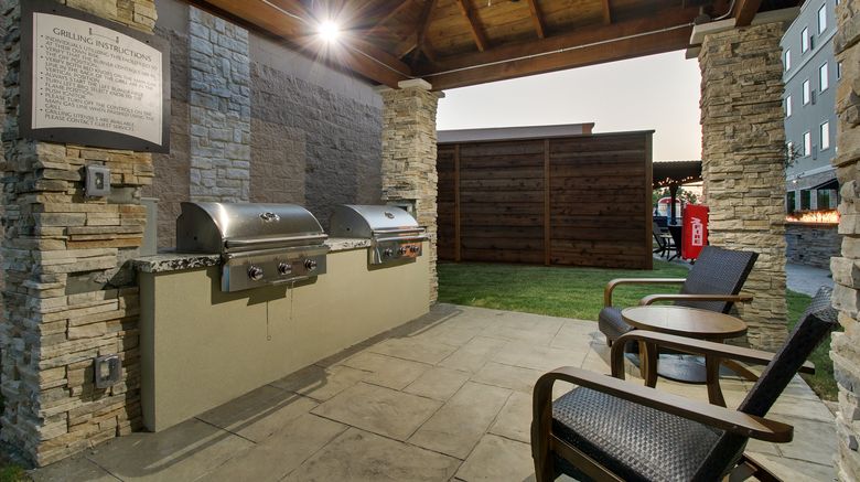<b>Staybridge Suites The Colony-Frisco Lobby</b>. Images powered by <a href="https://www.leonardoworldwide.com/" title="Leonardo Worldwide" target="_blank">Leonardo</a>.