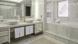 <b>InterContinental Riyadh Room</b>. Images powered by <a href="https://www.leonardoworldwide.com/" title="Leonardo Worldwide" target="_blank">Leonardo</a>.