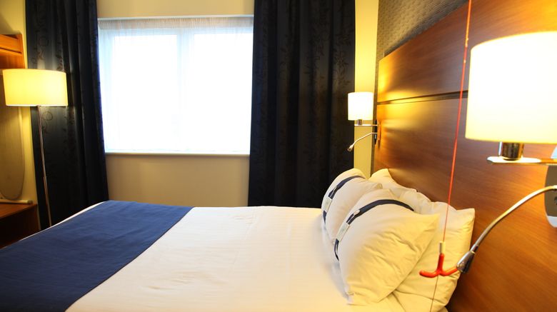 <b>Holiday Inn Express Braintree Room</b>. Images powered by <a href="https://www.leonardoworldwide.com/" title="Leonardo Worldwide" target="_blank">Leonardo</a>.