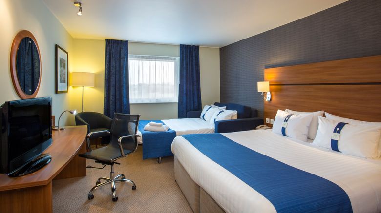 <b>Holiday Inn Express Braintree Room</b>. Images powered by <a href="https://www.leonardoworldwide.com/" title="Leonardo Worldwide" target="_blank">Leonardo</a>.