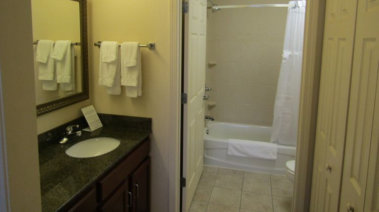 Staybridge Suites Rochester University Room