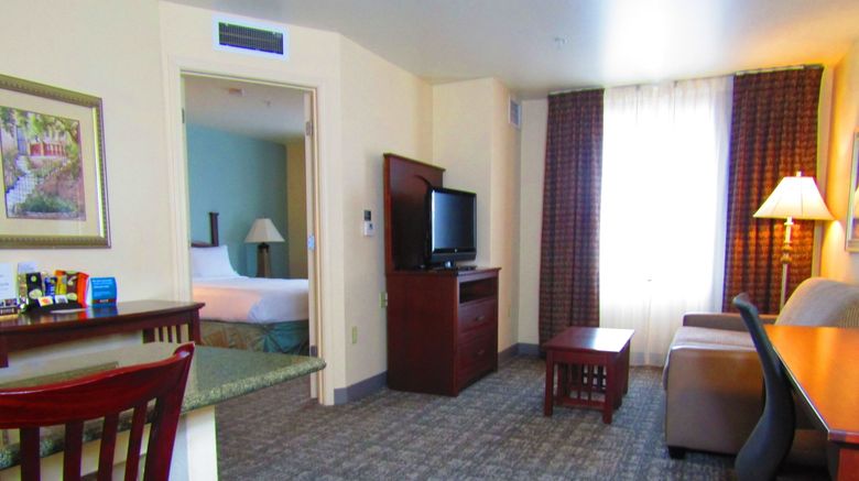 <b>Staybridge Suites Rochester University Room</b>. Images powered by <a href="https://www.leonardoworldwide.com/" title="Leonardo Worldwide" target="_blank">Leonardo</a>.