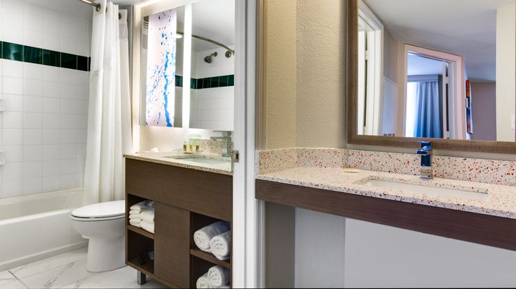 Holiday Inn Resort Orlando Suites - Wate Room