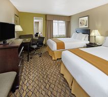 Holiday Inn Express & Stes Libertyville Room