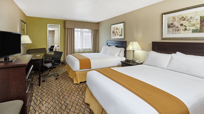 <b>Holiday Inn Express & Stes Libertyville Room</b>. Images powered by <a href="https://www.leonardoworldwide.com/" title="Leonardo Worldwide" target="_blank">Leonardo</a>.