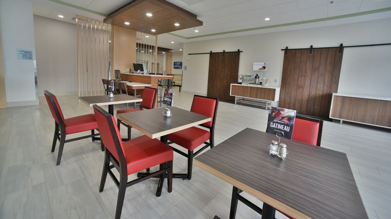 <b>Holiday Inn Express & Suites Gatineau Restaurant</b>. Images powered by <a href="https://www.leonardoworldwide.com/" title="Leonardo Worldwide" target="_blank">Leonardo</a>.