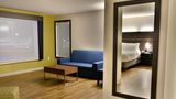 Holiday Inn Express & Suites Gatineau Room