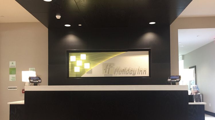 Holiday Inn Cincinnati N - West Chester Lobby