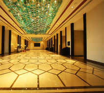 Crowne Plaza New Delhi Mayur Vihar Noida Lobby