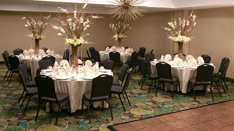 <b>Holiday Inn Westbury Long Island Ballroom</b>. Images powered by <a href="https://www.leonardoworldwide.com/" title="Leonardo Worldwide" target="_blank">Leonardo</a>.