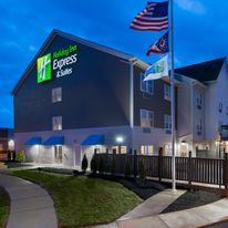 Holiday Inn Exp & Stes Columbus Apt E