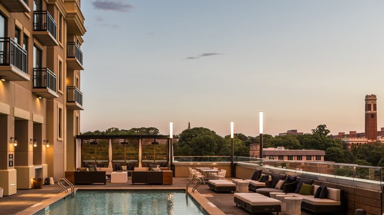 Kimpton Aertson Hotel Pool