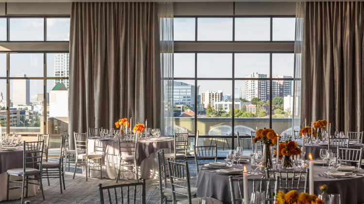 Kimpton Aertson Hotel Meeting