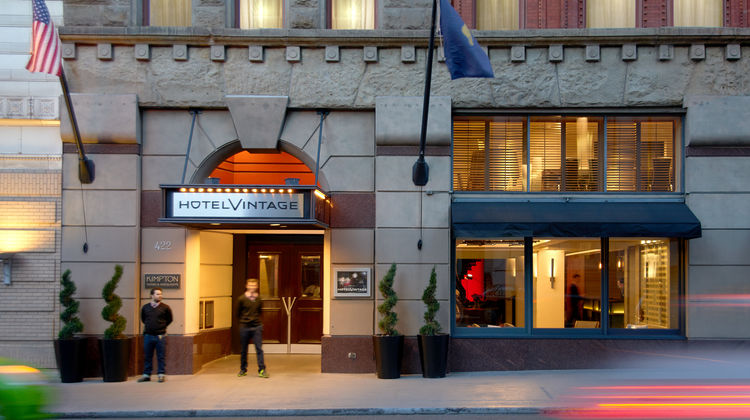Kimpton Hotel Vintage Portland Exterior
