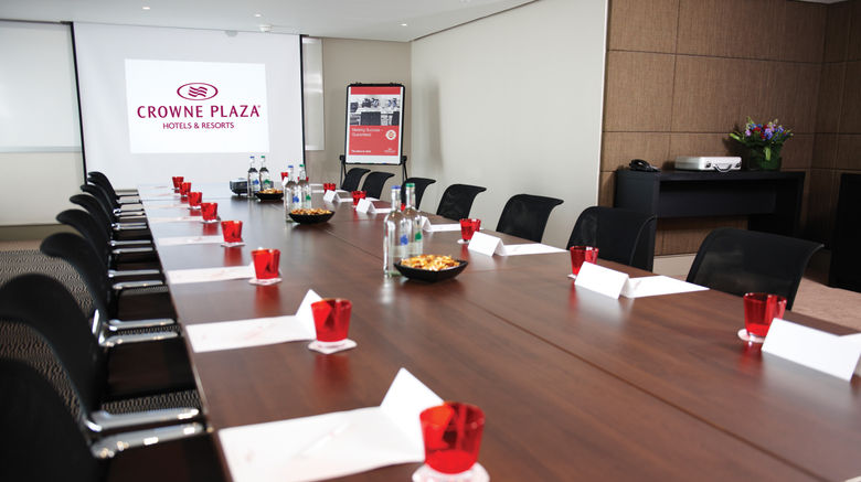 <b>Crowne Plaza London Heathrow Meeting</b>. Images powered by <a href="https://www.leonardoworldwide.com/" title="Leonardo Worldwide" target="_blank">Leonardo</a>.