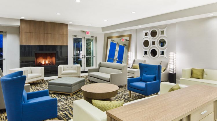 Holiday Inn Augusta West I-20 Lobby