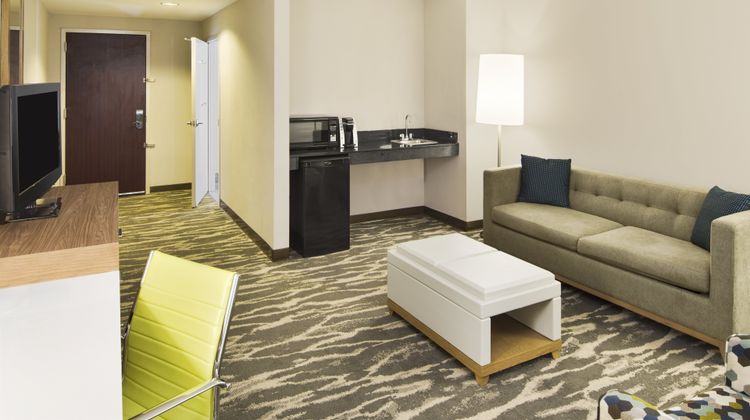 Holiday Inn Augusta West I-20 Room